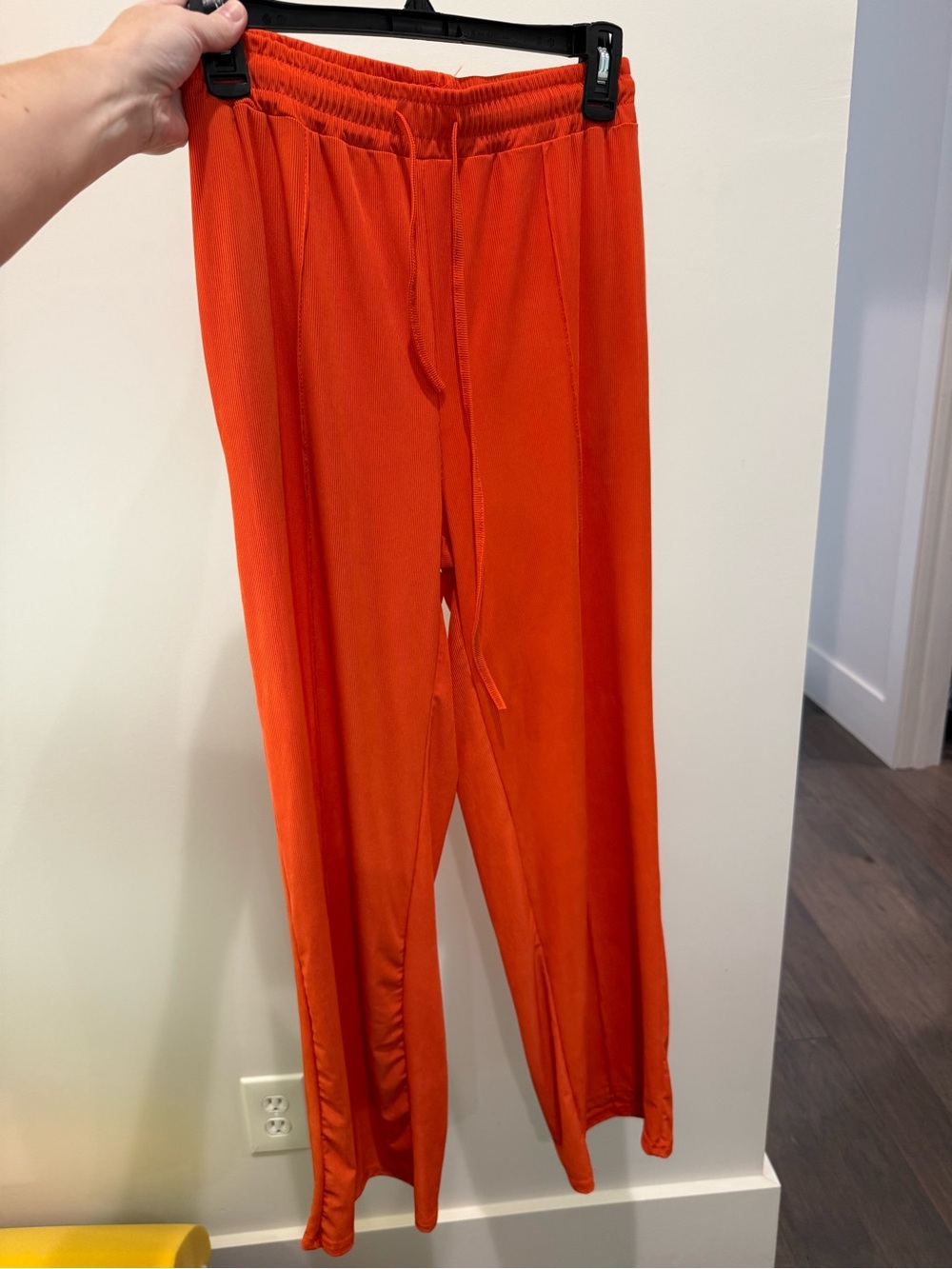 Sleeveless Ribbed Crop Top & Drawstring Pants Set - Rust - Picture 5 of 6